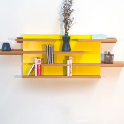 Modular shelves  Sline, wood and customizable colours. Le point D.