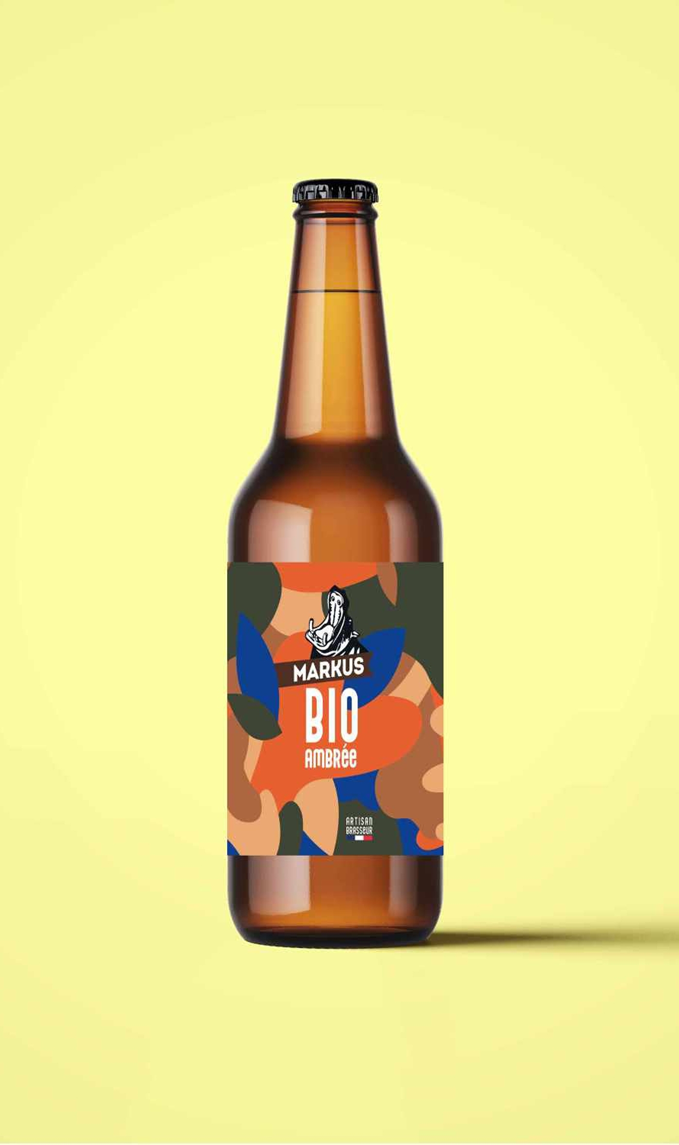 Mise en situation du design sur une bouteille de bière