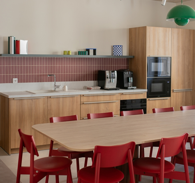 SDH constructeur, promoteur immobilier. Aménagement déco. Tertiaire